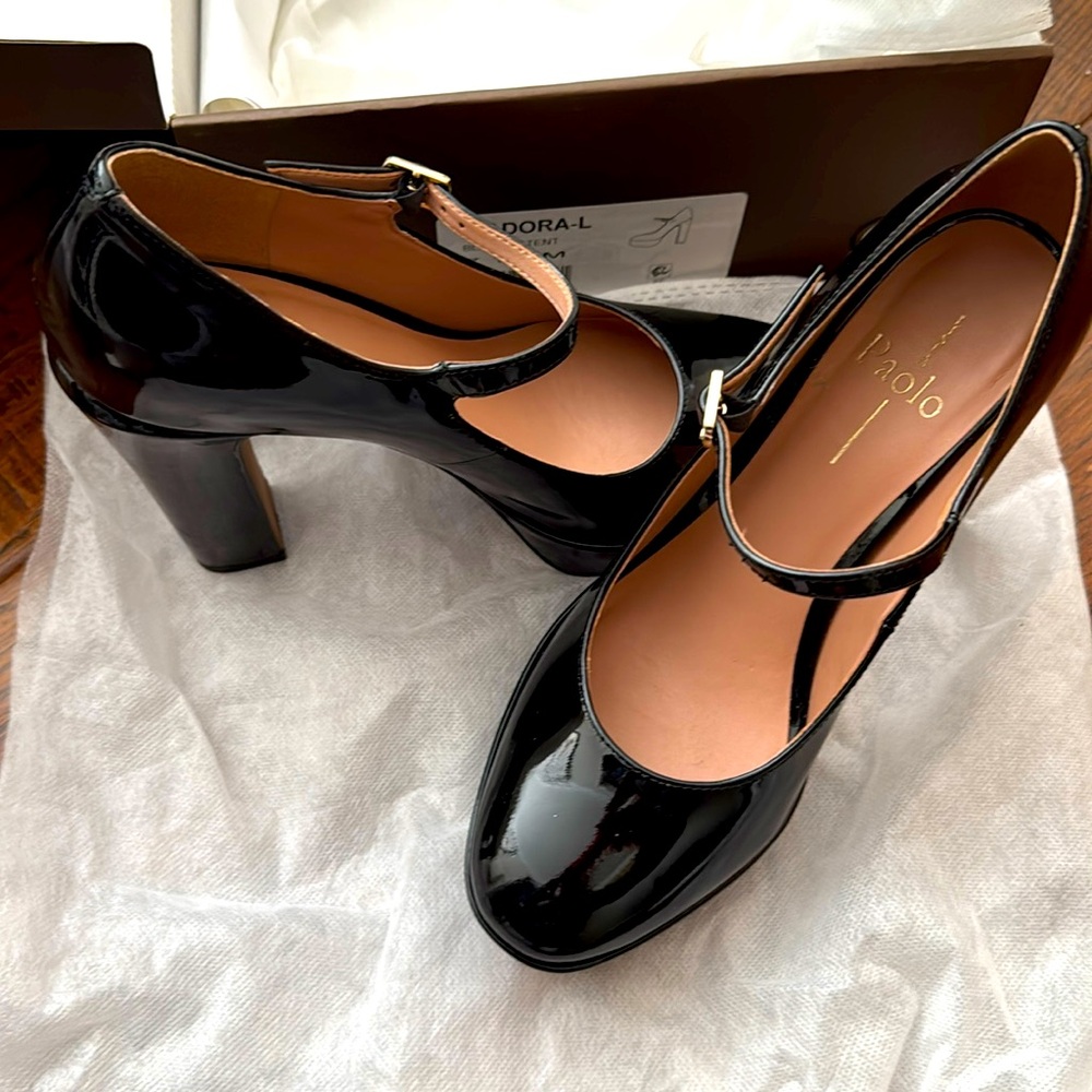 Linea Paolo patent leather black platform heels
